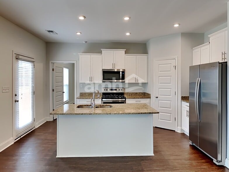 Building Photo - 5018 Mountain Springs Rd