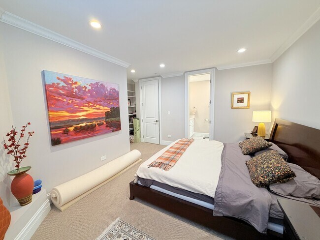 Building Photo - 3646 N Fremont St