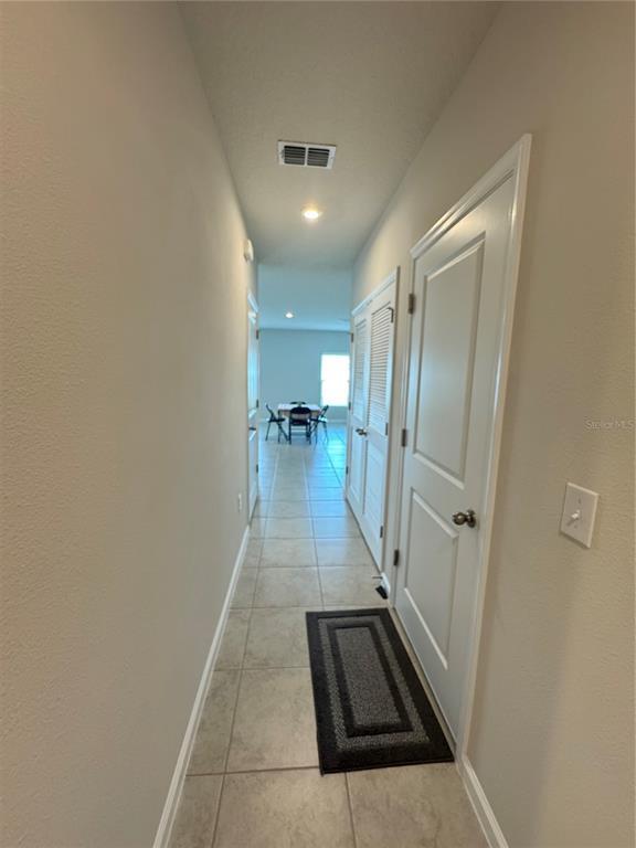 Building Photo - 1353 Tank Trl