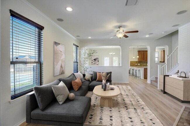 Primary Photo - 6800 Sunderland Trail