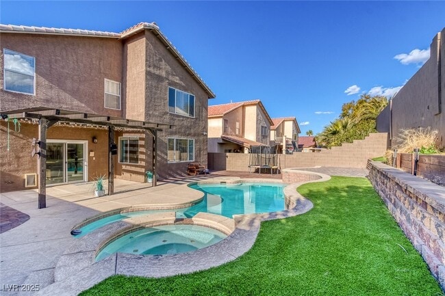 Building Photo - 1481 Rancho Ridge Dr