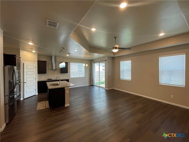 Building Photo - 3512 Donald Dr