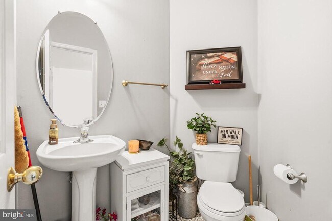 Building Photo - 9841 Cheshire Ridge Cir