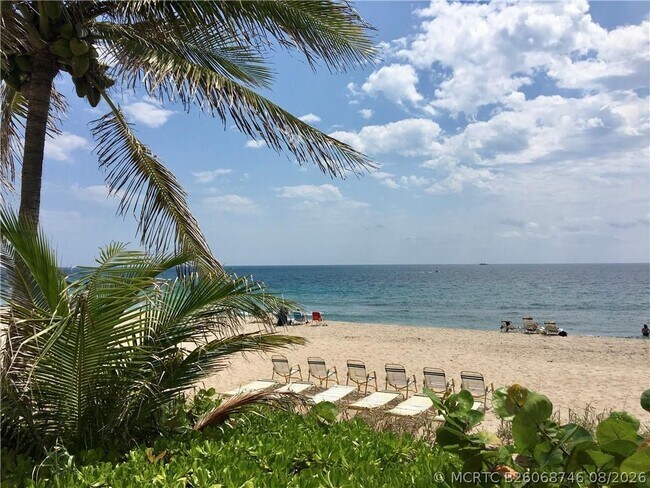 Building Photo - 4250 Galt Ocean Dr