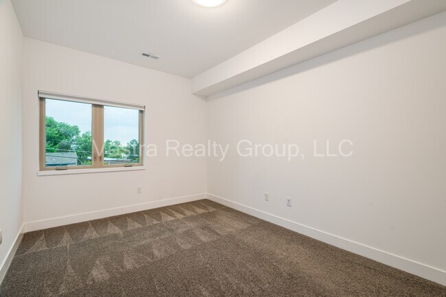 Building Photo - 1314 Osceola St