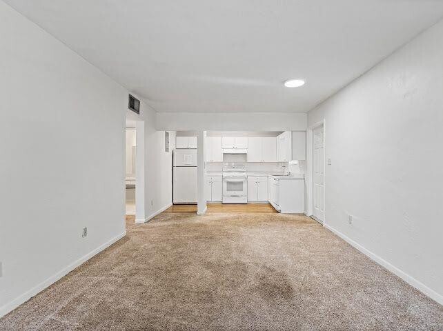 Building Photo - 493 NW 43rd St