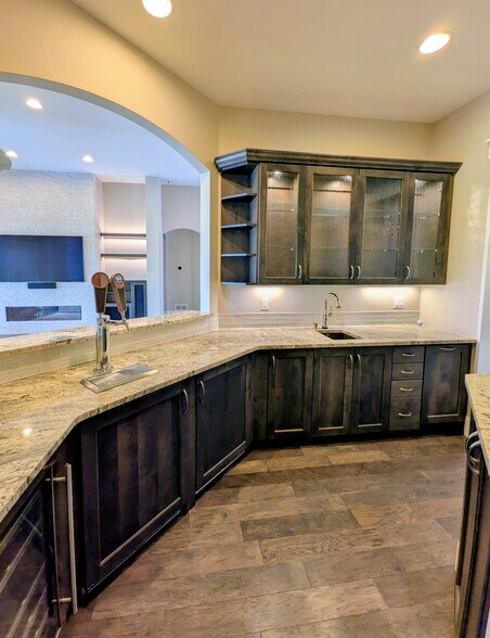 Building Photo - 6511 Crooked Stick Dr