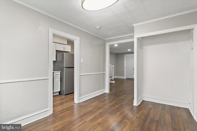 Building Photo - 7158 Radbourne Rd
