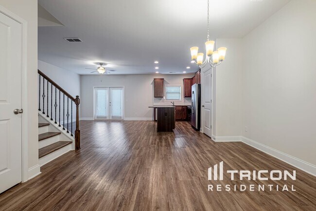 Building Photo - 519 Trickum Hill Dr