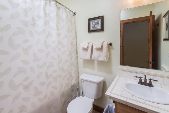 Building Photo - Charming Westside 2 Bed + Office | Trails, River Access & Minutes to Old Mill