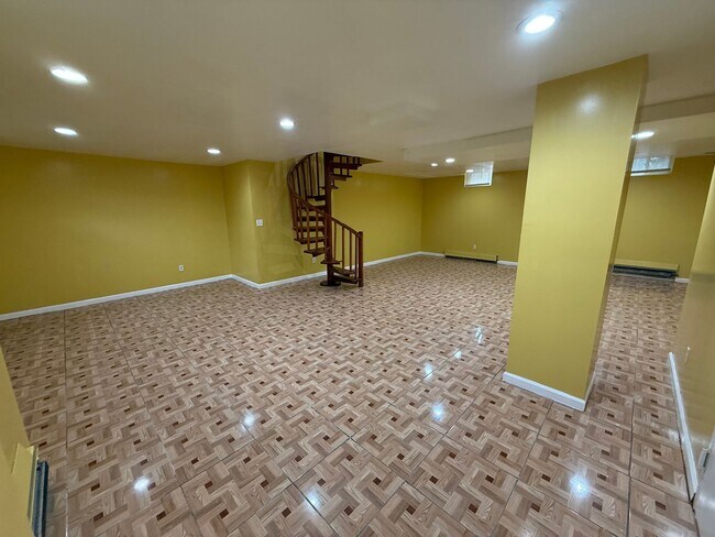 Building Photo - 63-11 110th St