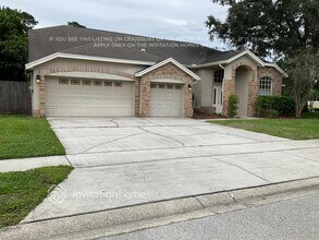 Building Photo - 1450 Thornhill Cir
