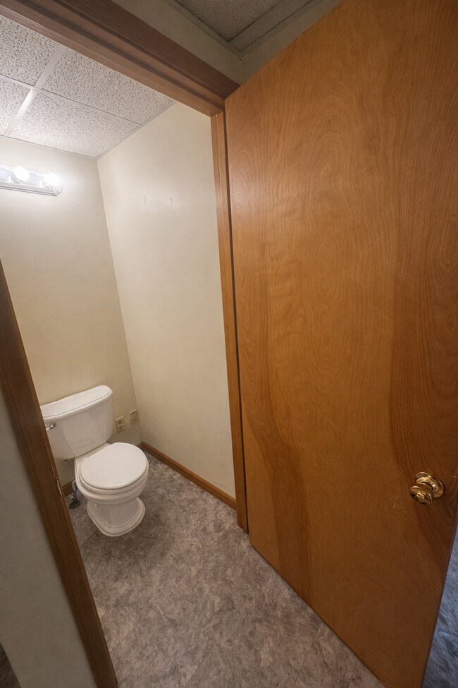 Building Photo - Plymouth