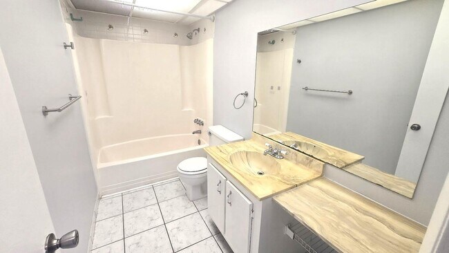 Building Photo - 2800 NW 56th Ave