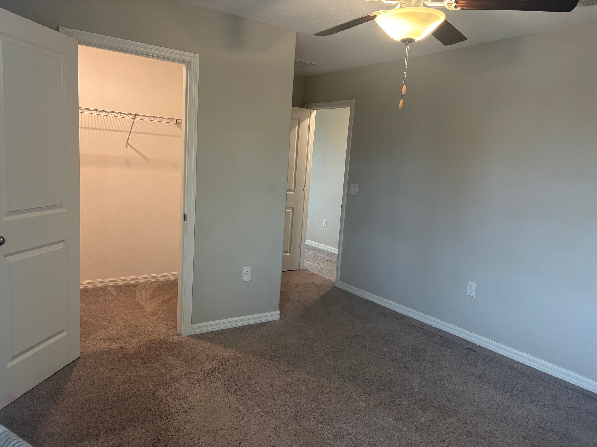 Building Photo - 9663 Channing Hill Dr