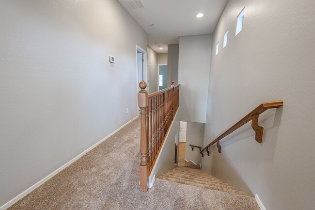 Building Photo - 4 bed, 3.5 bath house in Stetson Valley, Phoenix