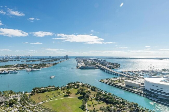 Building Photo - 1100 Biscayne Blvd