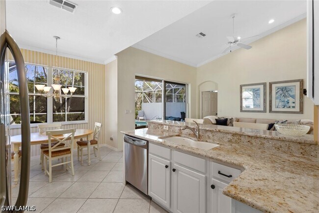 Building Photo - 1208 Chelmsford Ct