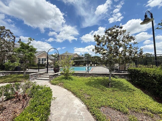 Building Photo - 14316 Fredricksburg Dr