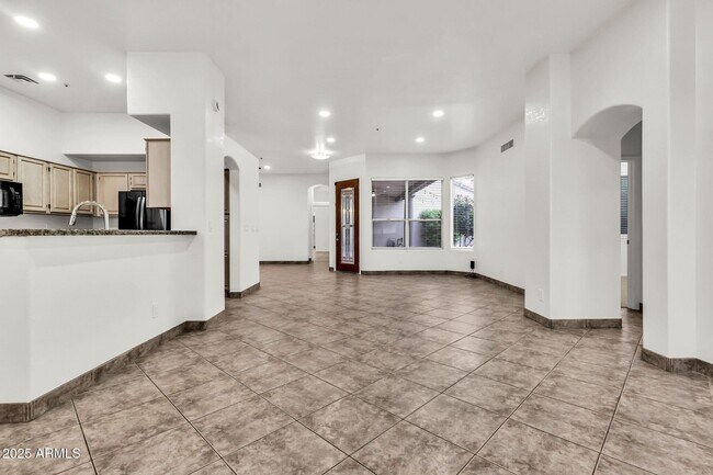 Building Photo - 9379 E Windrose Dr