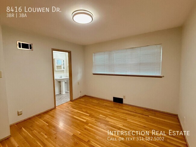 Building Photo - 8416 Louwen Dr