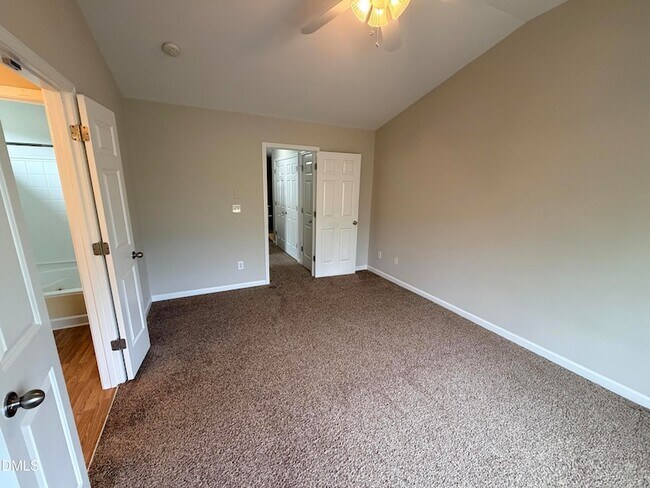 Building Photo - 620 Woodson Dr