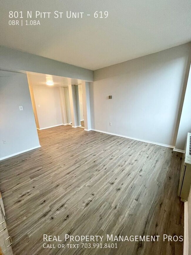 Building Photo - 801 N Pitt St