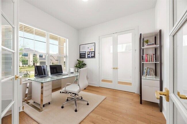 Building Photo - 541 Sprigtail Dr