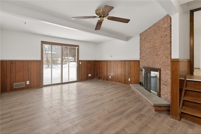 Building Photo - 14 Kingswood Dr