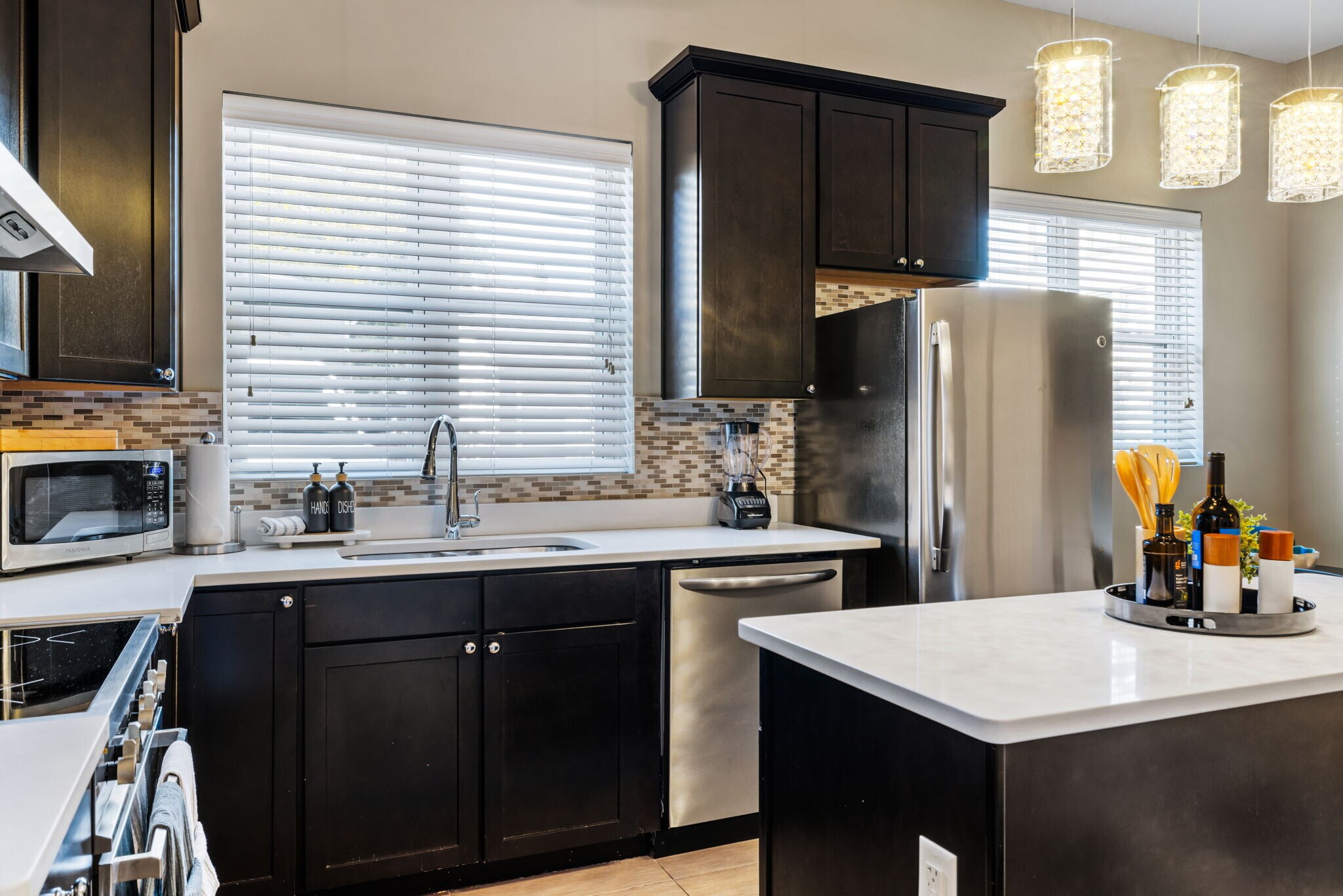 Building Photo - 816 S Negley Ave