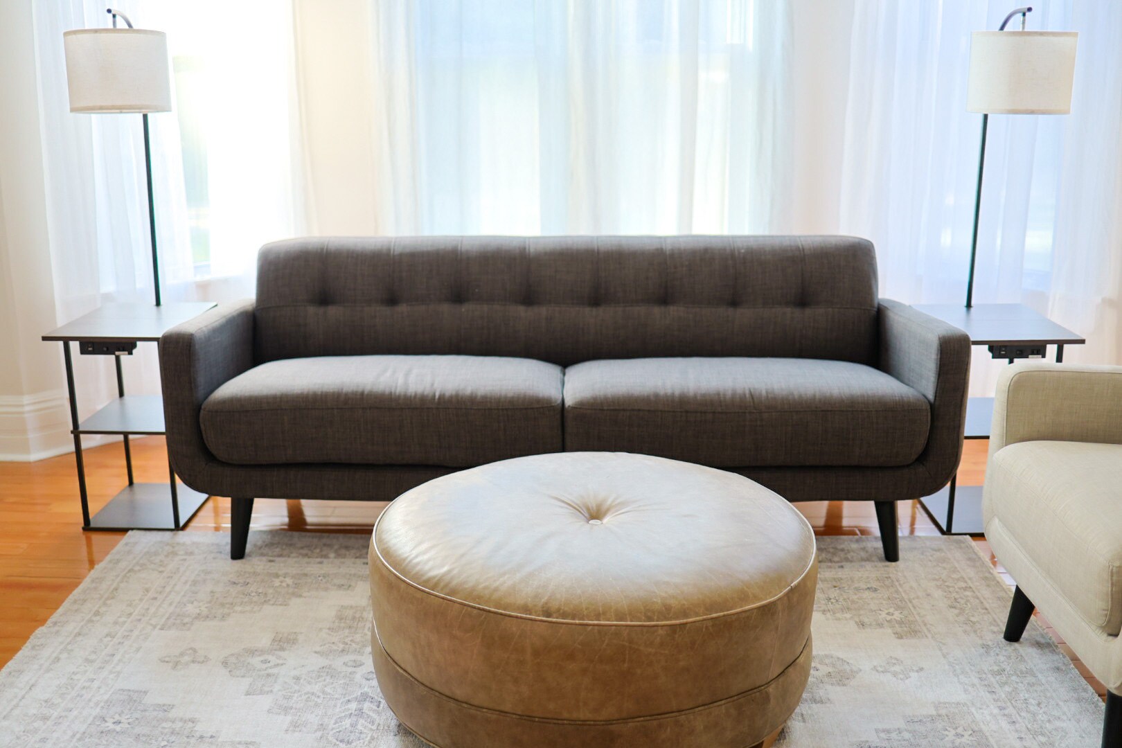 Building Photo - 5104 Abigail Dr