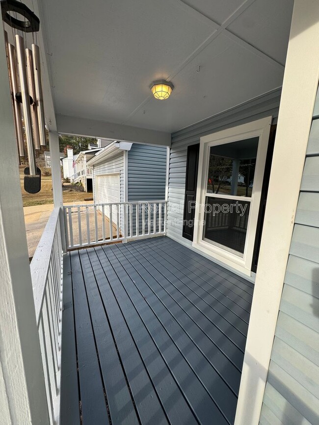 Building Photo - 3605 Knoll Crest Trail