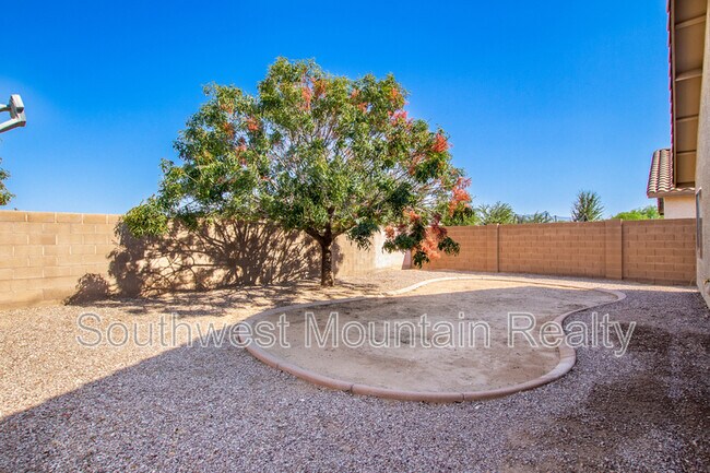 Building Photo - 33411 N Stone Ridge Dr