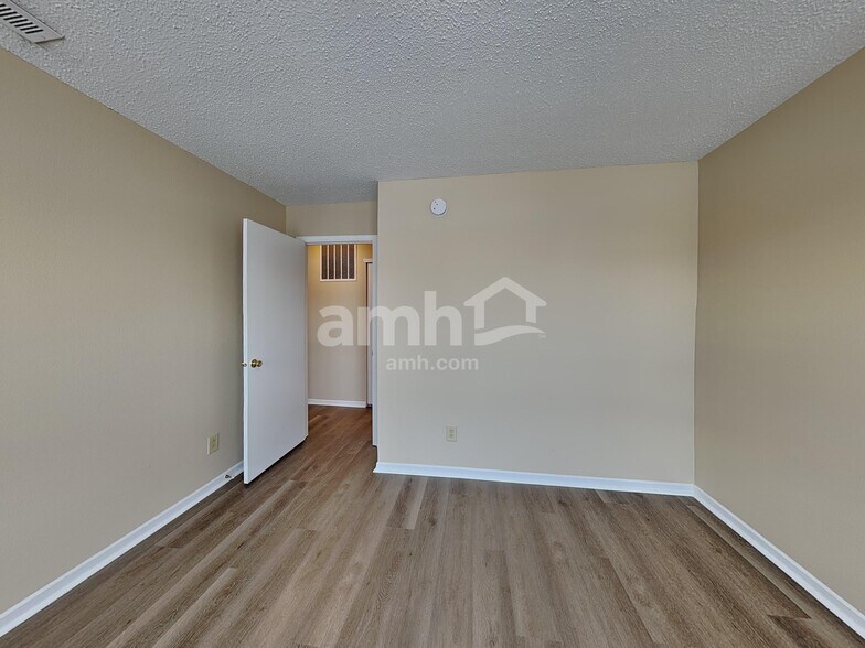 Building Photo - 13314 Loyalty Dr