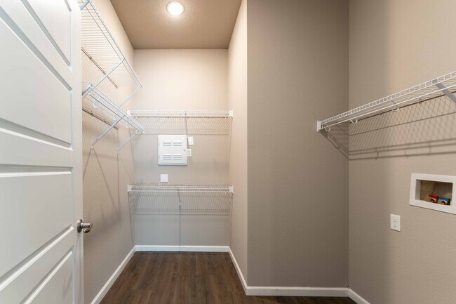 Closet and Laundry Connections - Coryell Commons