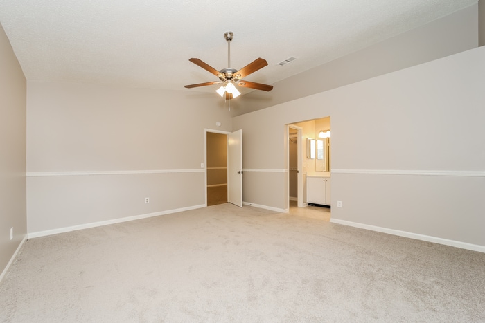 Building Photo - 11768 Wattle Tree Rd N