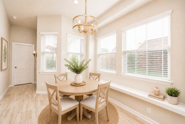 Building Photo - 6110 Dovetail Cliff Ct