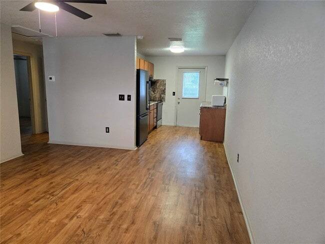 Building Photo - 1517 S Taylor Rd