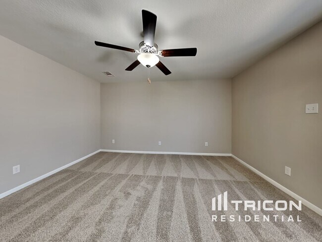 Building Photo - 717 Totem Trail Dr