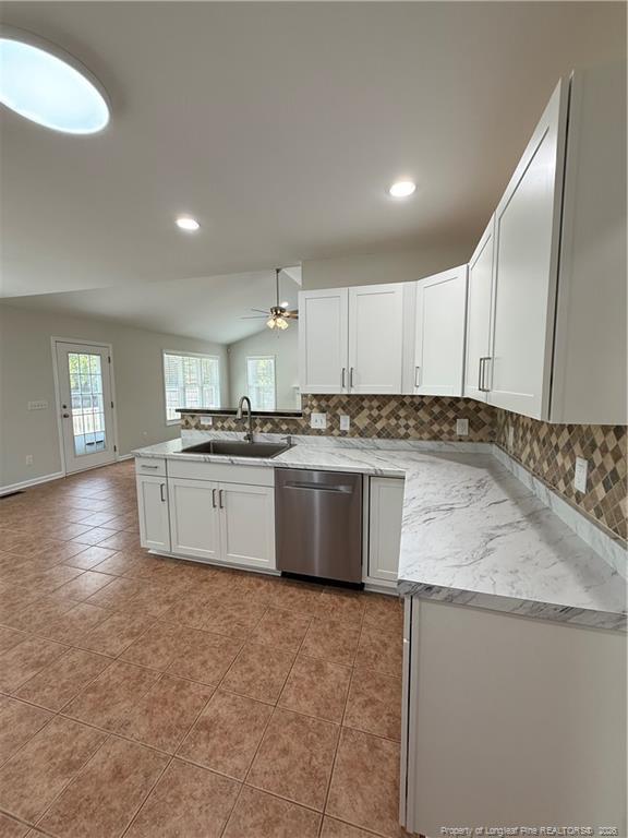 Building Photo - 146 Woodshire Dr