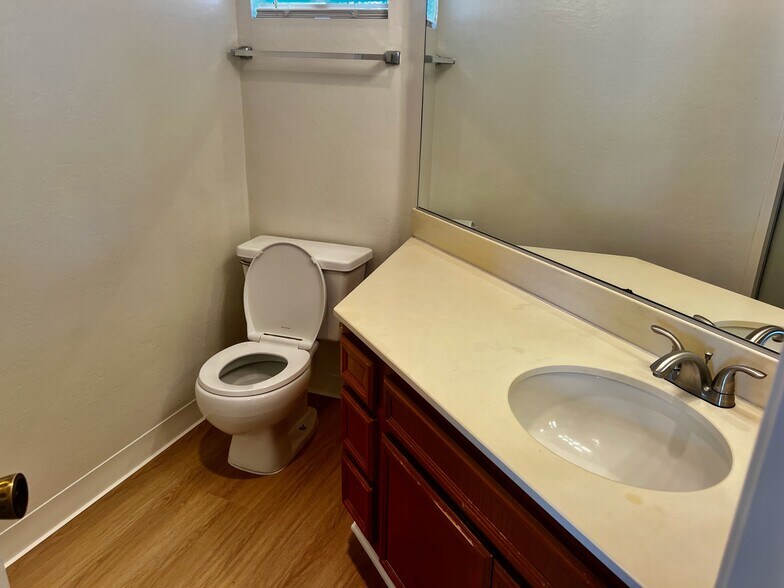 Building Photo - 7354 Mission Trails Dr