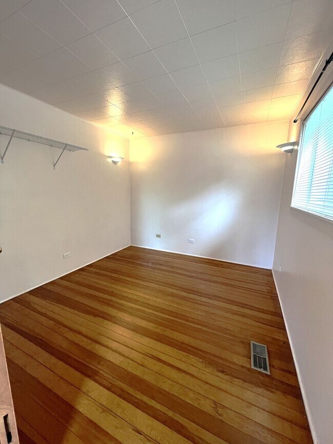 Building Photo - 2515 Nevada St