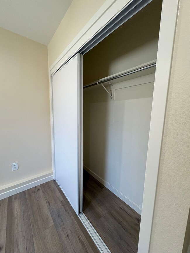 Building Photo - Brand New ADU – Beautiful 1-Bedroom, 1-Bath