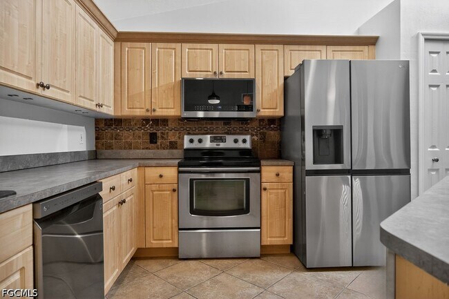 Building Photo - 11580 Forest Mere Dr