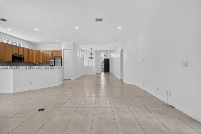 Building Photo - 5659 Via De La Plata Cir