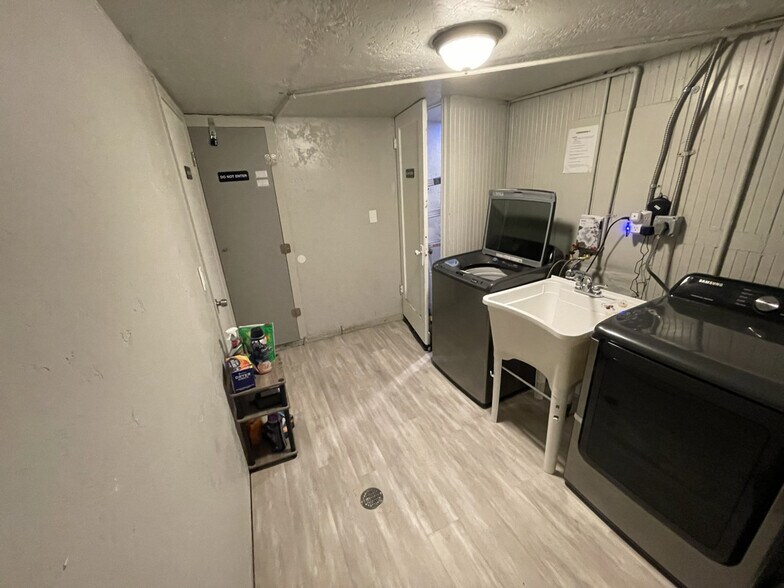 Building Photo - 7790 S 480 W