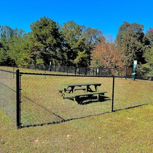 Building Photo - 200 Falcon Dr