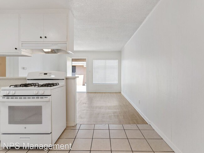 Building Photo - 3 br, 1 bath Apartment - 409 South Harris ...