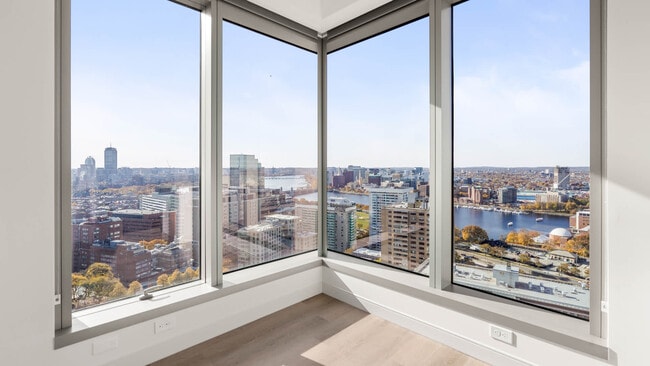 Building Photo - 35 Lomasney Wy