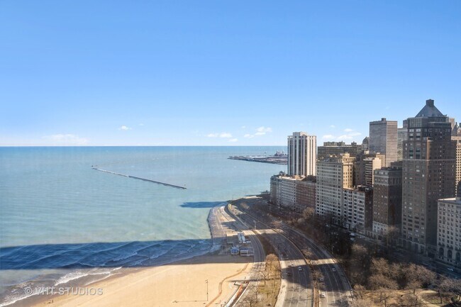 Building Photo - 1110 N Lake Shore Dr